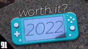 Nintendo Switch Lite in 2022 - worth it? (Review)