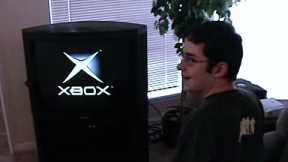 Booting up an Original XBOX on Launch Day November 15th 2001 #shorts